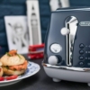 De'Longhi Icona Capitals London Blue CTOC2103.BL product photograph